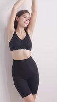 Load and play video in Gallery viewer, Seamless Body Shapewear Shorts
